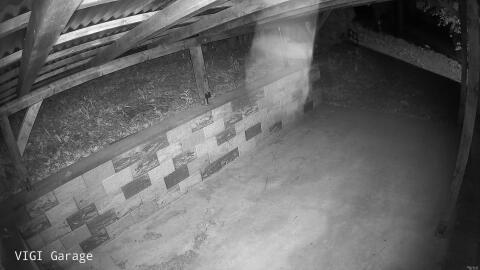 2114-20260423001834-09.jpg
